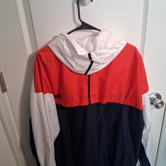 Puma White and Navy Windbreaker with Red Accents - Picture 2 of 3